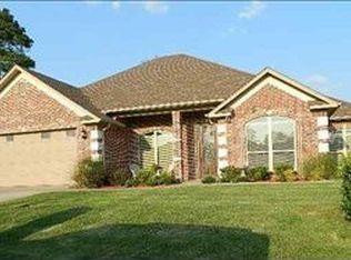 804 Rose Mount Dr, Longview, TX 75601