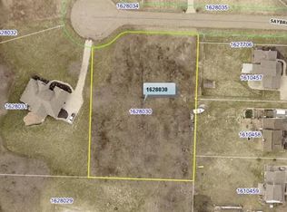 Saybrook Ave NW, North Canton, OH 44720