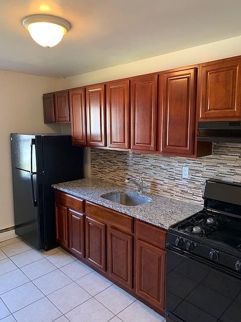 1st image of 380 Park Ave APT B10