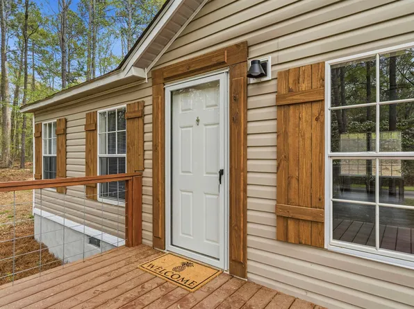 279 Possum Point Dr, Eatonton, GA 31024