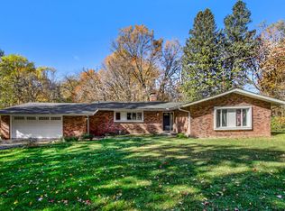 1000 Sylvan Rd, Chelsea, MI 48118