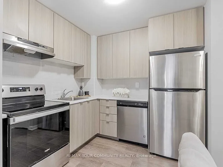 50 Orchid Place Dr #1 — Photo 6