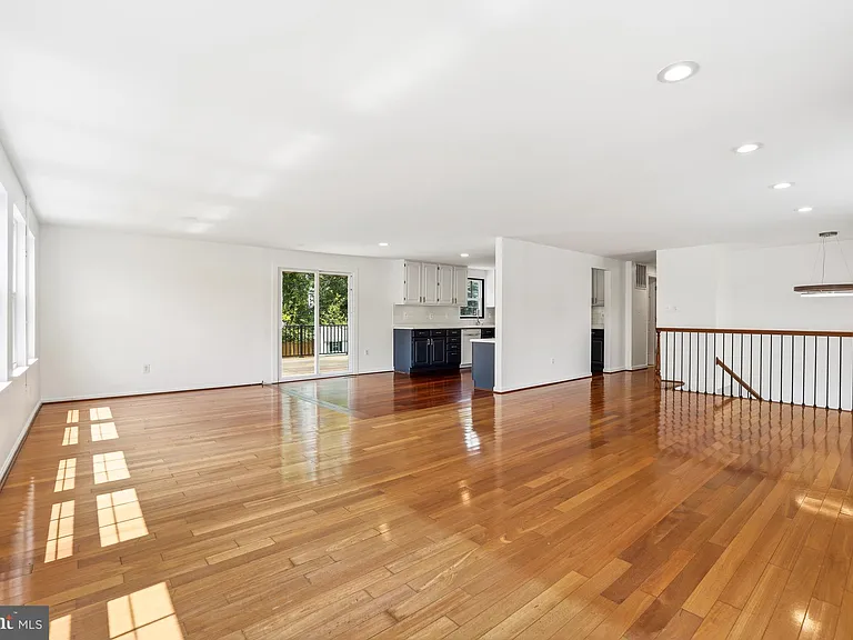 15304 Good Hope Rd — Photo 10
