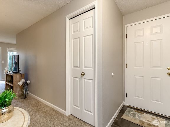 3rd image of 7320 N Skyview Place #D203