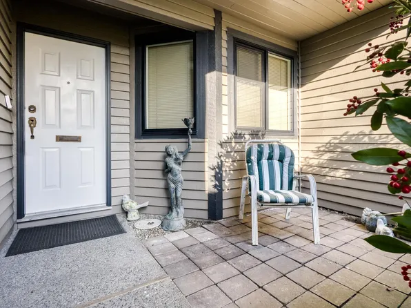 8531 Timber Ct, Burnaby, BC V5A 4B6