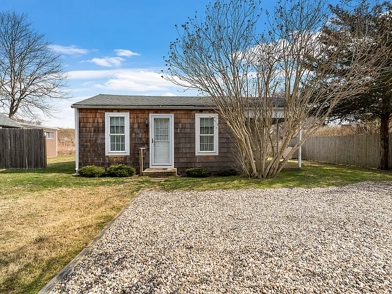 34A Sag Harbor Tpke — Photo 11