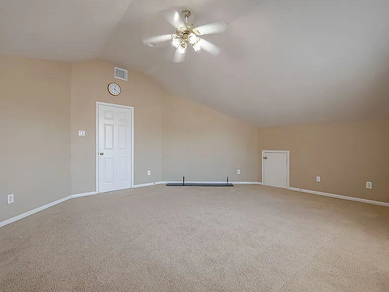 14026 Shamrock Park Ln — Photo 28