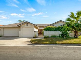 43800 La Carmela Dr, Palm Desert, CA 92211
