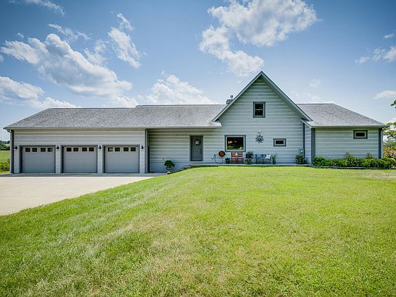 5th image of 92 Buffalo Creek Ln