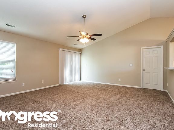 3rd image of 8939 Stonewall Dr