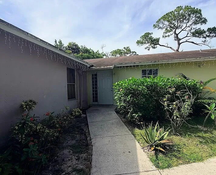 5899 Mango Rd — Photo 17