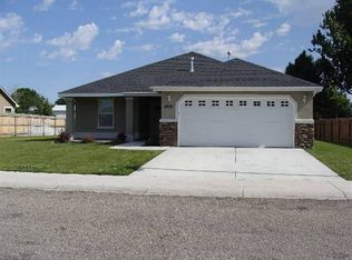 1690 E Fireside Ct, Meridian, ID 83642