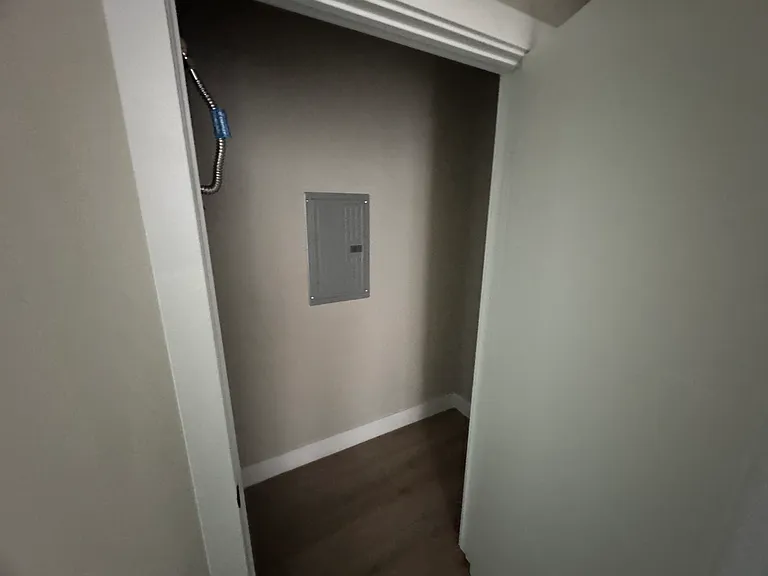 1341 E Arrowhead St #2 — Photo 30