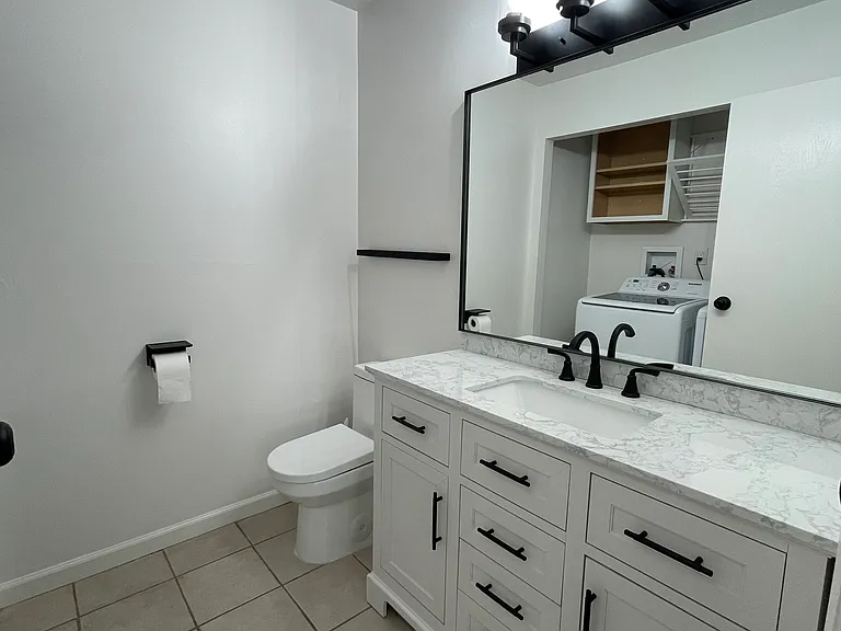 7214 Creekview Dr #3 — Photo 12