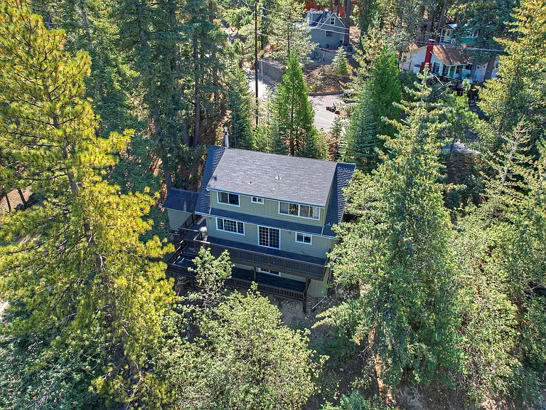 26319 Jacqueline Rd — Photo 2