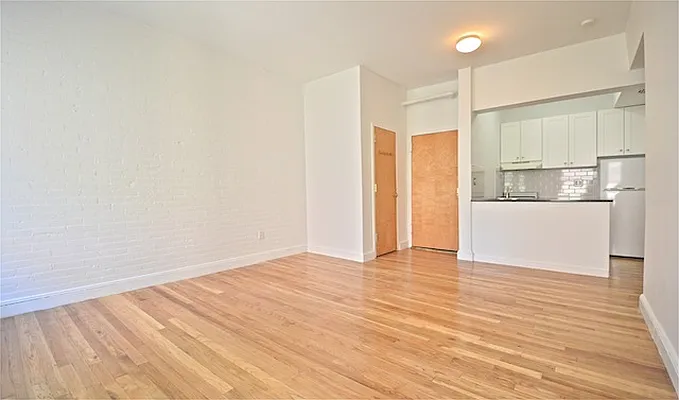 Rented by Maz Group NY | media 17