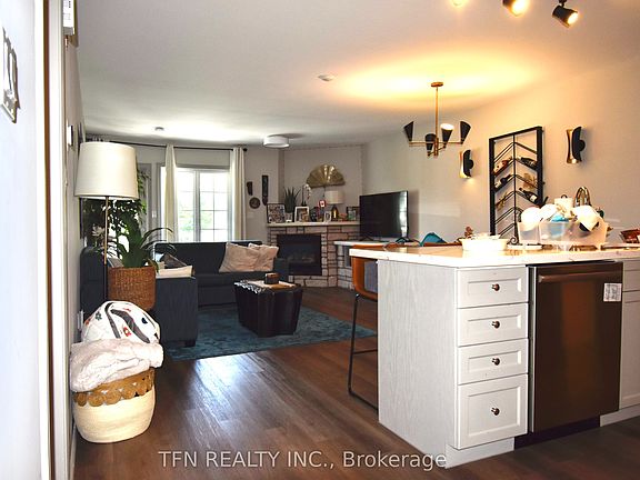 5th image of 90 Highland Dr #2498