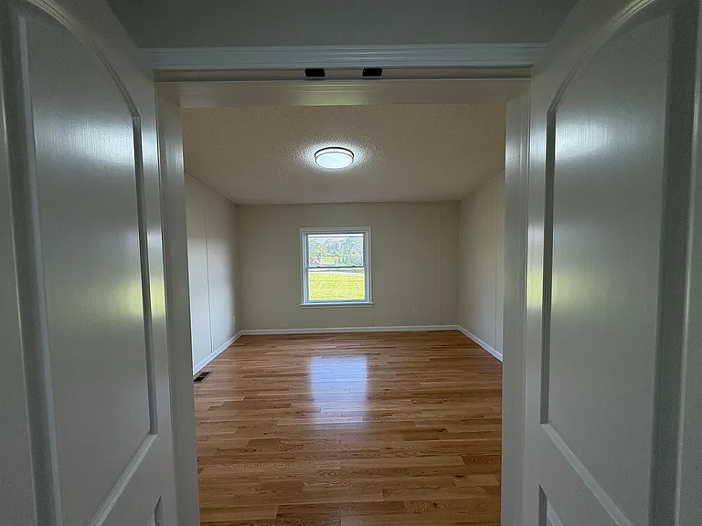 Master Bedroom/Bathroom