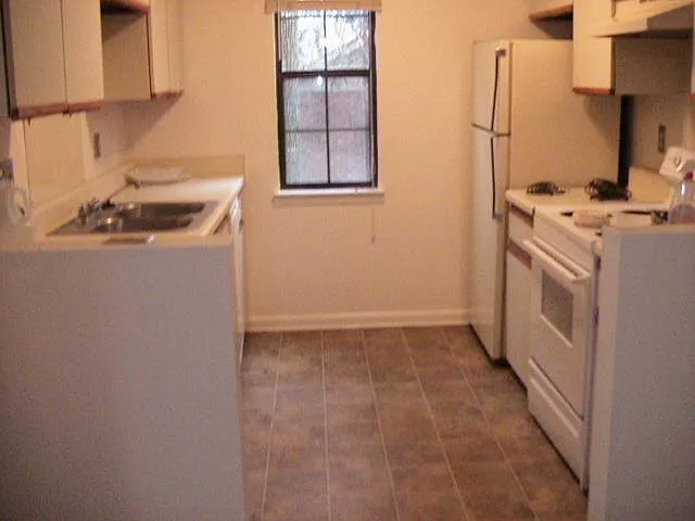 5163 Hunters Point Ln — Photo 4