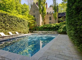 95 W Hampton Rd, Philadelphia, PA 19118