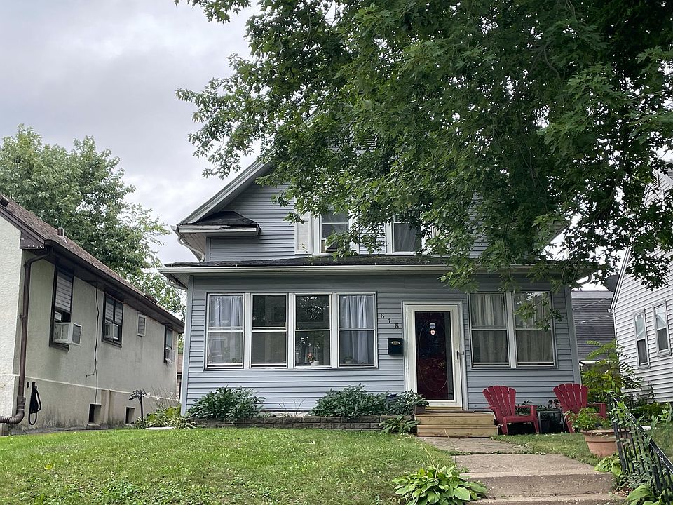 1st image of 616 Hawthorne Ave E