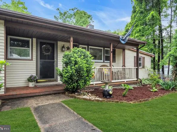 24 Delaware Trl, Browns Mills, NJ 08015