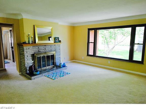 5th image of 1801 Horseshoe Blvd