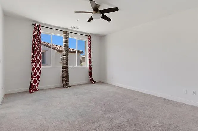 510 E Albertina Ave — Photo 15