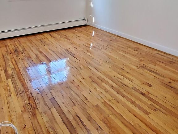 3rd image of 3944 E Tremont Ave #2