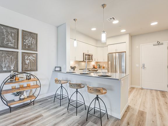 2nd image of 1774 Metro Ave #4257244