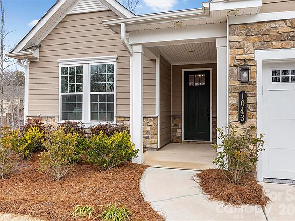 2nd image of 1043 Wylie Falls Ln #8