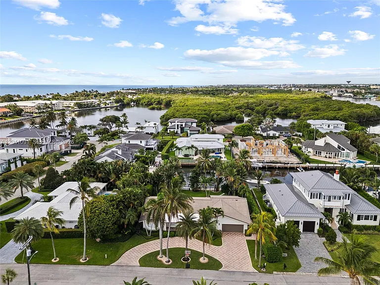 18 Eleuthera Dr — Photo 8