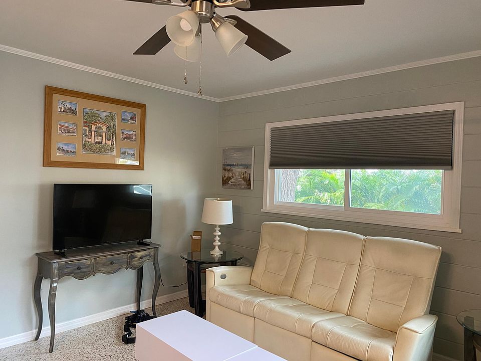 Livingroom area