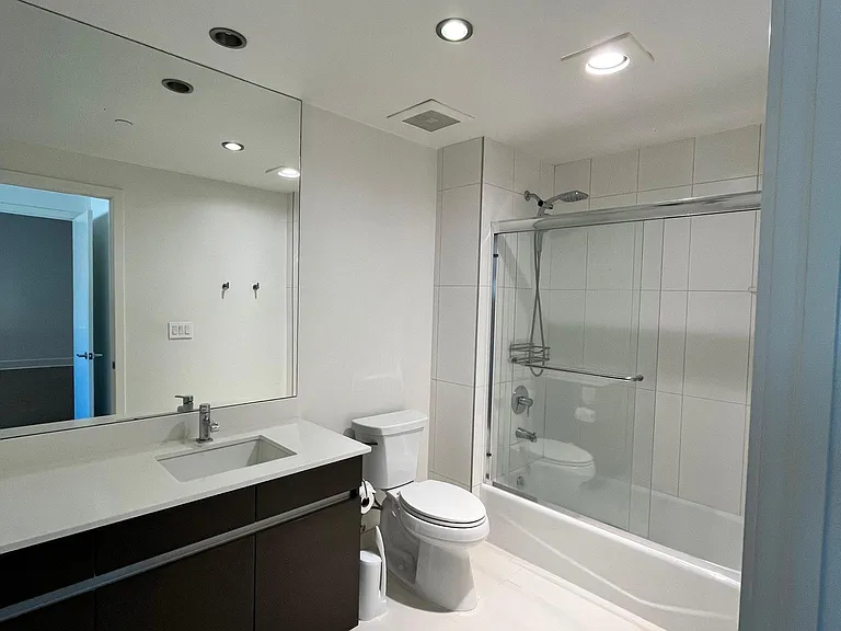 7857 W Manchester Ave #Penthouse 6 — Photo 38