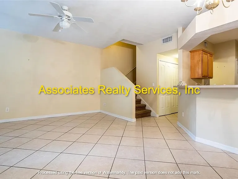 4938 NW 1st Pl — Photo 9