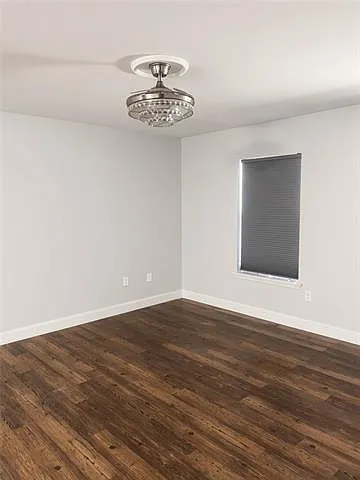 3 bed, 2.0 bath, 1393 sqft, $1,750 — Photo 3