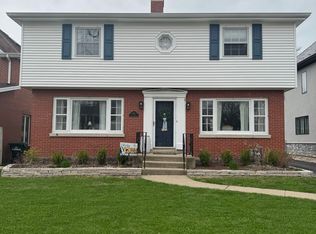 619 East Ave, Park Ridge, IL 60068