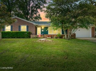 7007 Graymoor Rd, Graymoor Devondale, KY 40222