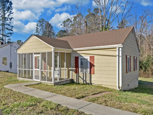 1009 Prather Bridge Rd, Toccoa, GA 30577