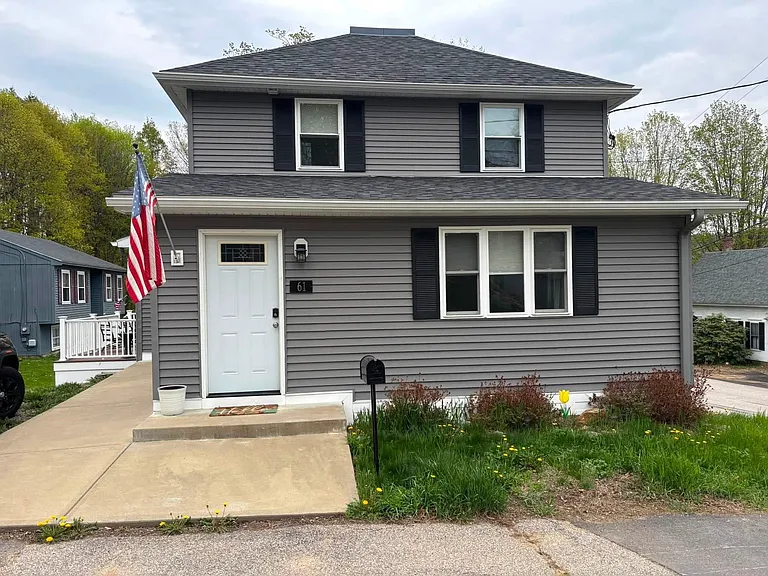 61 Sheridan St — Photo 1