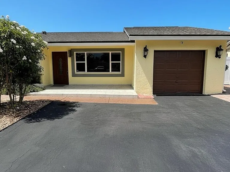9585 Affirmed Ln — Photo 1