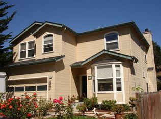 725 Palma St, El Granada, CA 94019