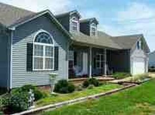 164 Saxony Way, Lexington, TN 38351