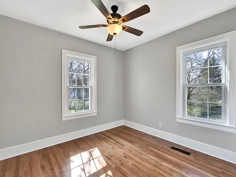 118 Pinehurst Ave — Photo 5