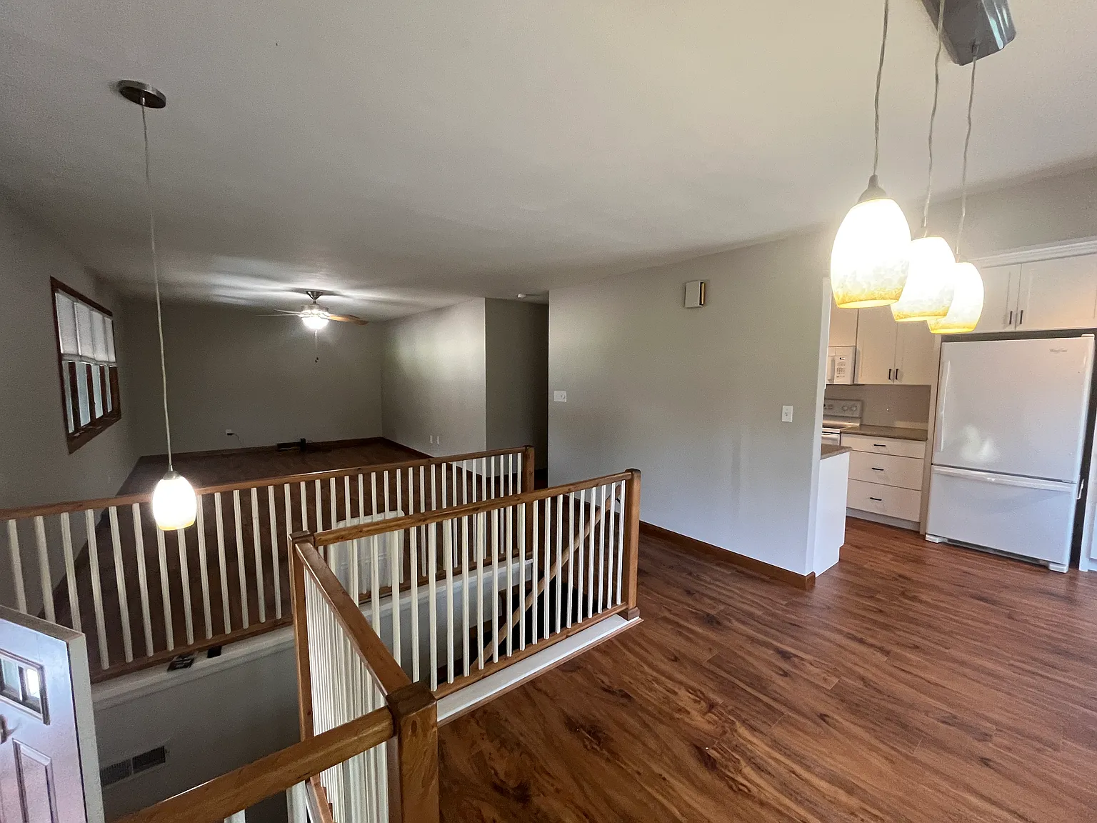 4 bed, 2.5 bath, 2078 sqft, $2,295 — Photo 4