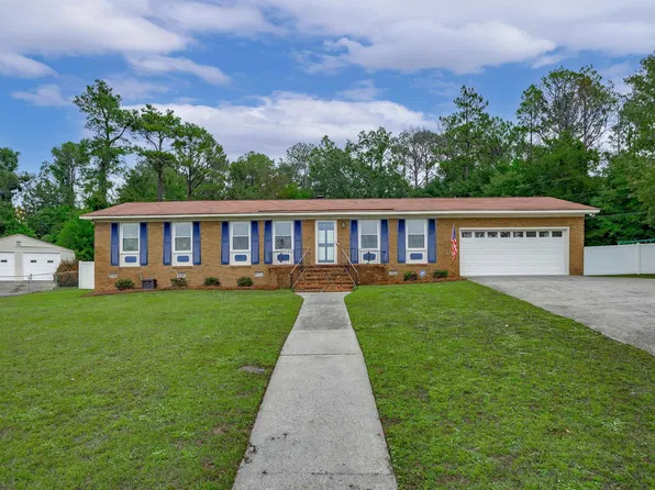 220 Saint Mark Dr, West Columbia, SC 29170