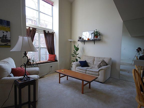 4th image of 5808 Bridgetown Ct #10