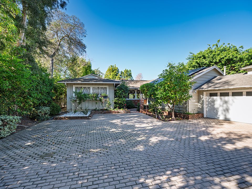 1st image of 4539 Hayvenhurst Ave