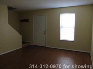 2110 Lightning Dr, Arnold, MO 63010