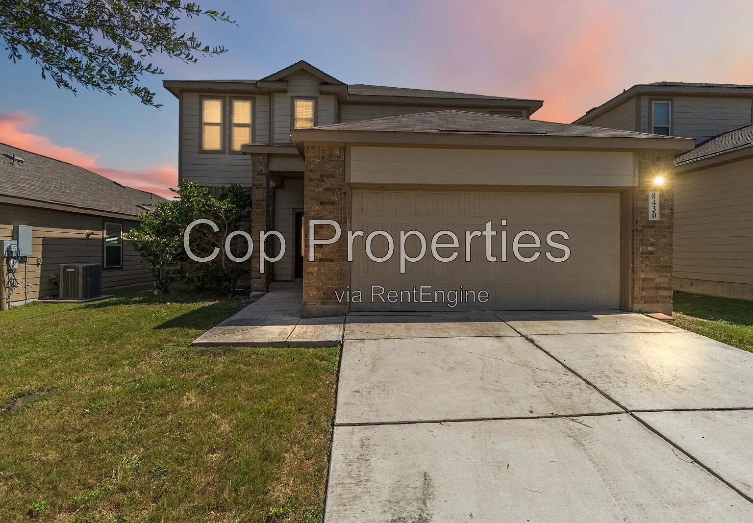 4 bed, 2.5 bath, $1,850 — Photo 1